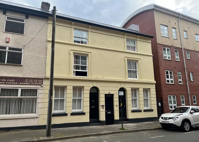 Spacious Central 3Br Flat For Groups Visiting Birmingham With Keyless Check-In, Free Wifi And Parking