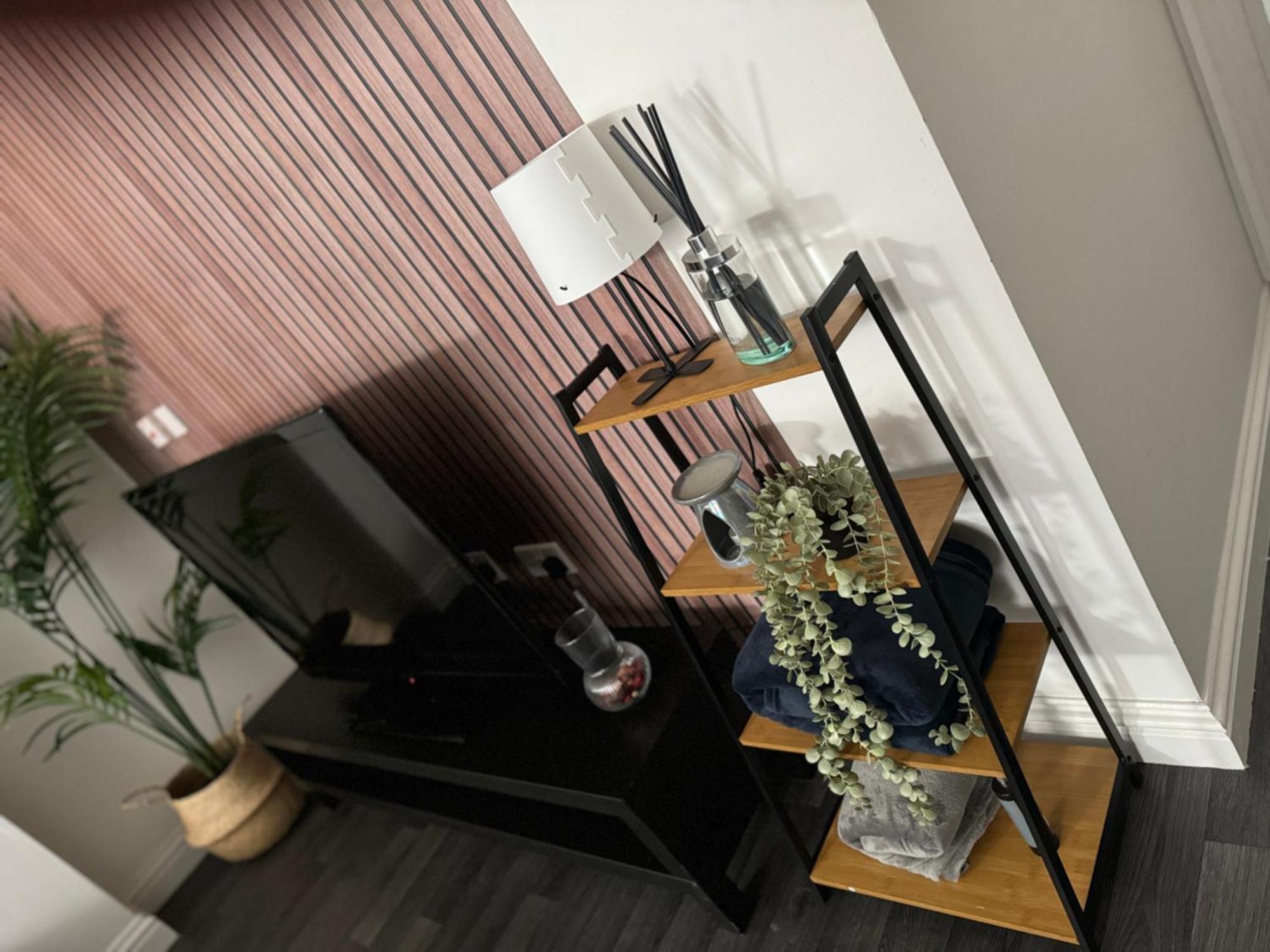 Spacious 3br Flat For Groups Visiting With Keyless Check-in, Free Wifi And Parking Apartamento Birmingham