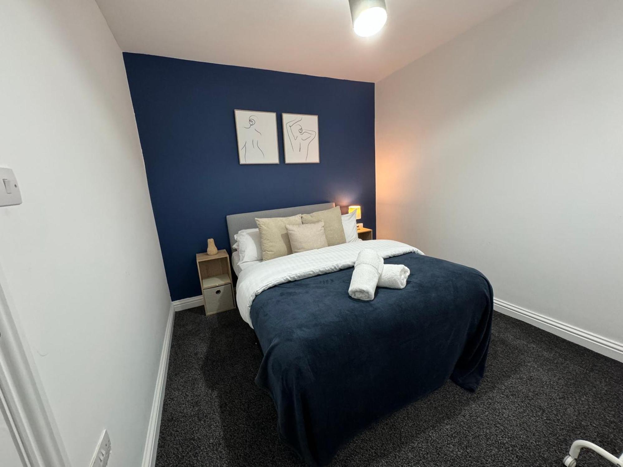 Apartamento Spacious 3br Flat For Groups Visiting With Keyless Check-in, Free Wifi And Parking *